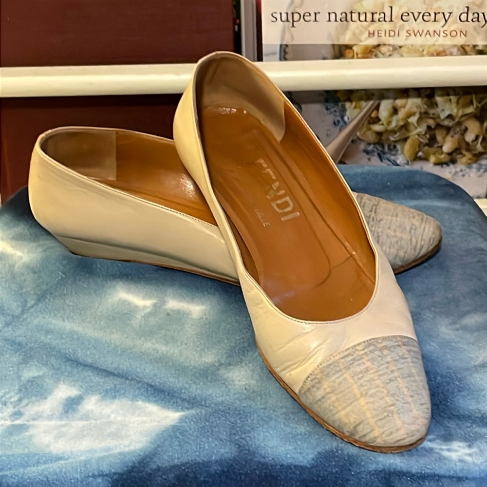 VINTAGE Fendi Cap Toe Cream Wedge Pumps